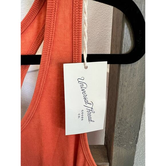 Universal Threads Tank NWT - Picture 4 of 5